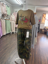 Load image into Gallery viewer, Camo barrel pant-