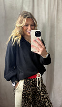 Load image into Gallery viewer, Waffle Knit V-Neck Basic