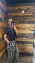 Load image into Gallery viewer, Leopard Wide Leg Flowy Pant