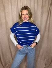 Load image into Gallery viewer, White TurtleNeck Basic