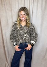 Load image into Gallery viewer, Cheeta 1/4 Zip