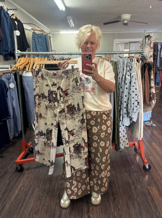 Cowboy Tulip Hem Pant