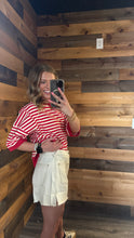 Load image into Gallery viewer, Oatmeal Frayed Hem Denim Short