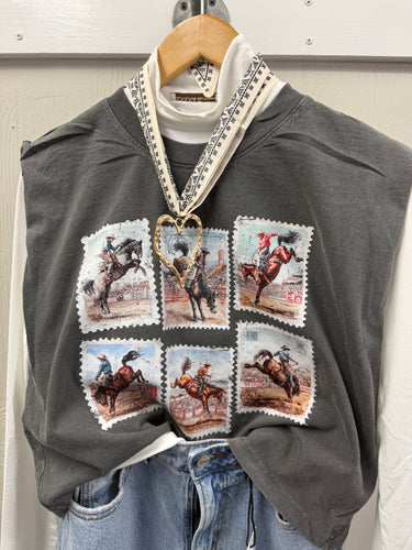 Bucking Horse Card Layer Tank